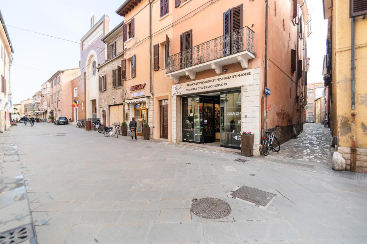 Exclusive Elegant Apartment In Pieno Centro! X4 Rimini Eksteriør billede